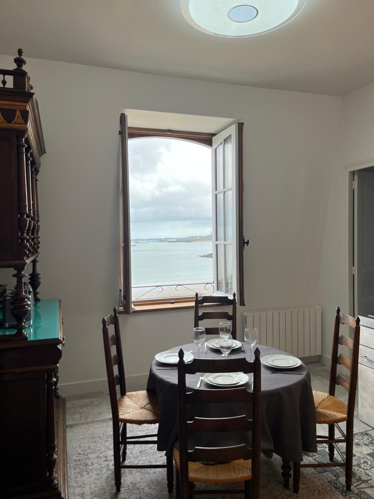 Le Royal XIX Vue Mer 212 Dinard Exteriér fotografie