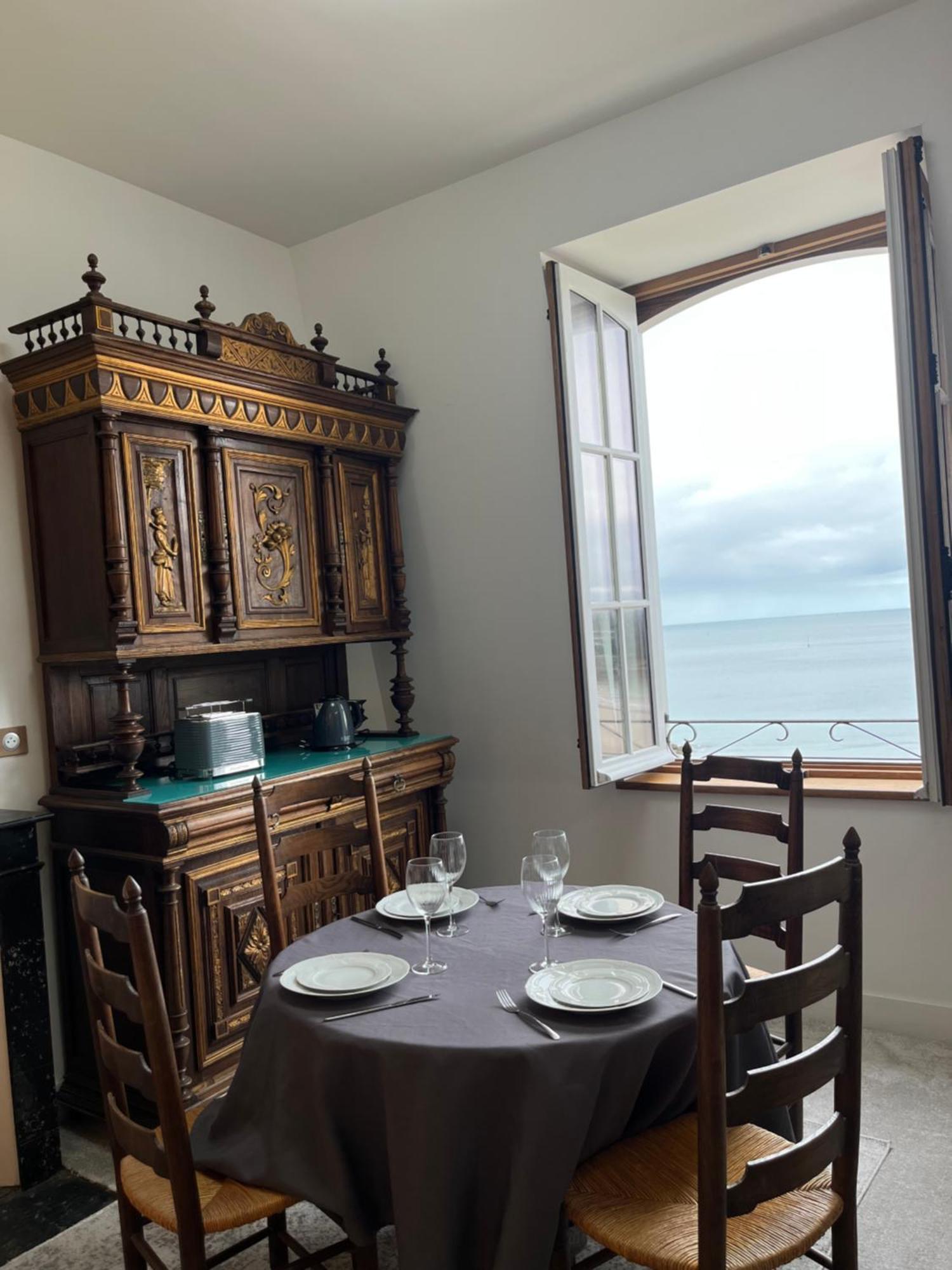 Le Royal XIX Vue Mer 212 Dinard Exteriér fotografie