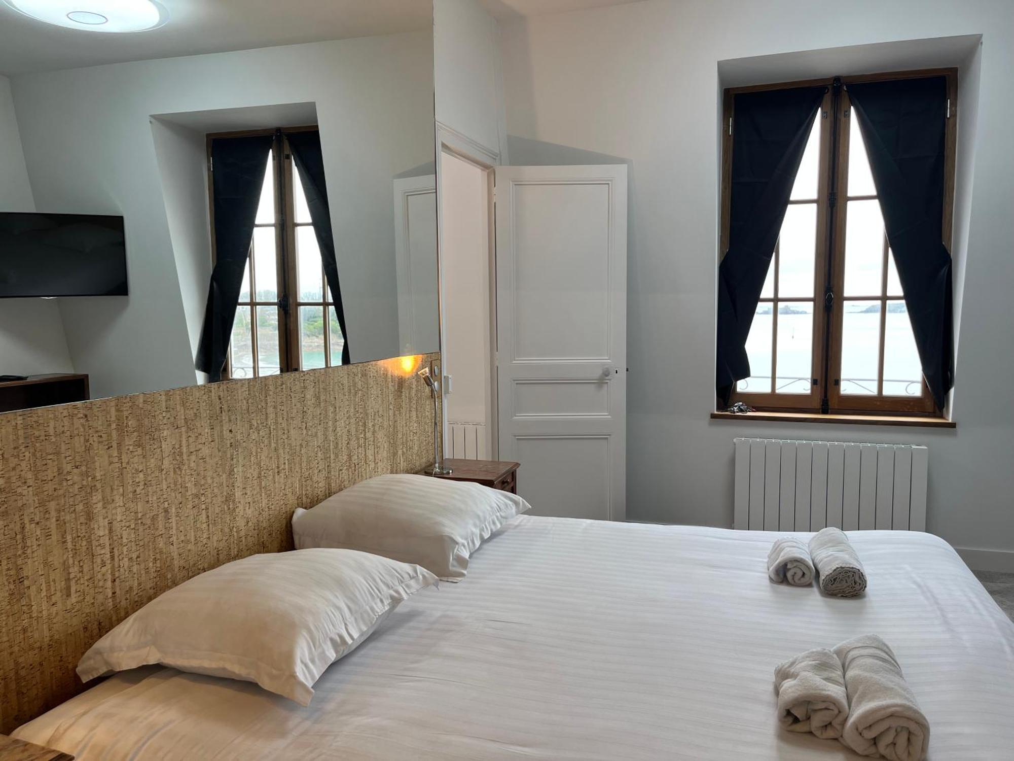 Le Royal XIX Vue Mer 212 Dinard Exteriér fotografie